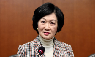 【视频】叶刘淑仪：23条立法工作以普通法进行不影响司法独立