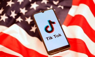 【视频】美参议院通过TikTok“封杀令”　拜登称将签署