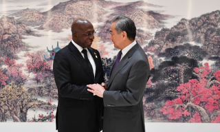 【视频】王毅会见多位非洲国家代表 提到增强全球南方国家团结