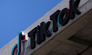 【视频】甲骨文或将监管美TikTok用户数据安全 中国外交部回应