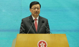 李家超：特区政府终身追究法律罗冠聪责任 任何国家都不应该包庇罪犯